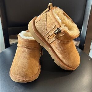 UGG Kids Chestnut Suede Boots